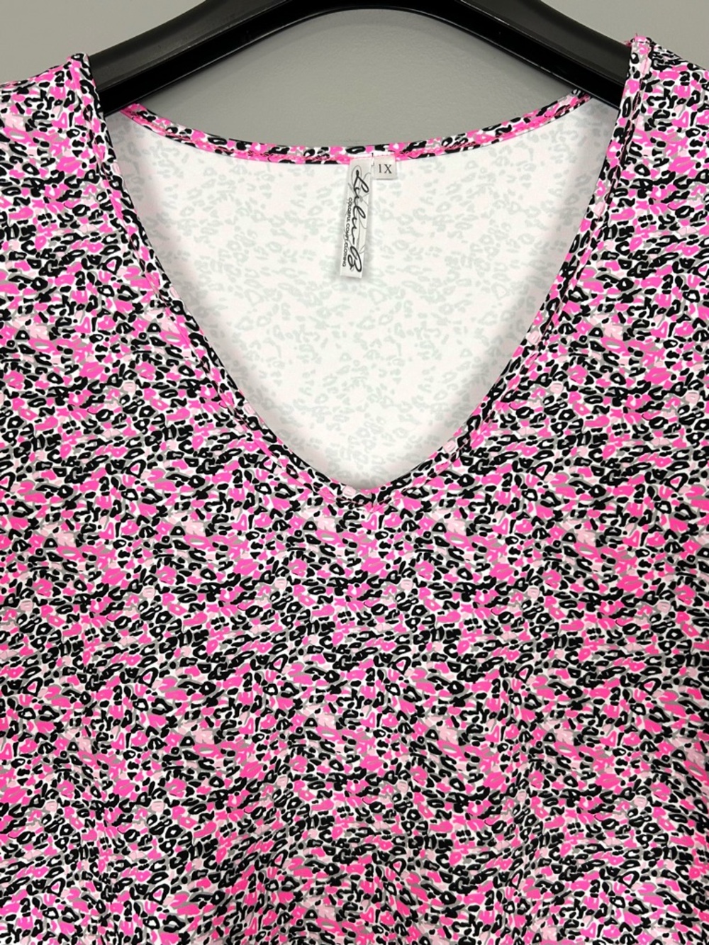 Lulu-B Leopard Print Puff Sleeve Dress Women’s Size 1X Cooling Smooth Knit - Picture 2 of 8